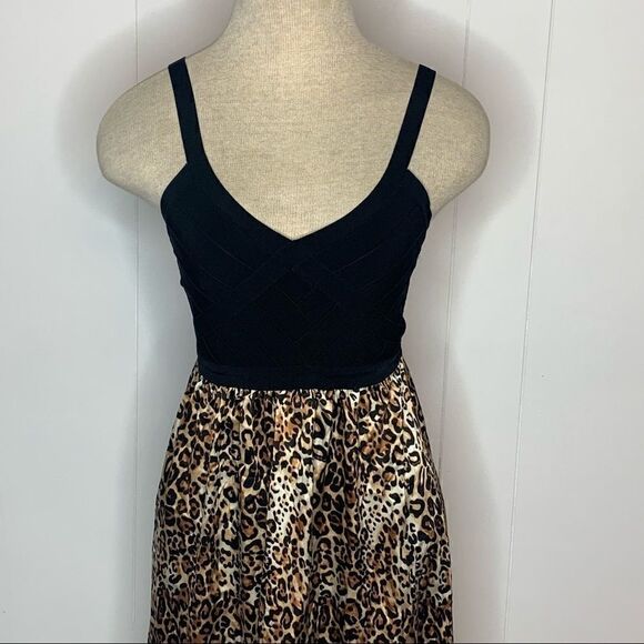 BEBE Silk Cheetah Leopard Print Dress Size Small - Picture 2 of 6